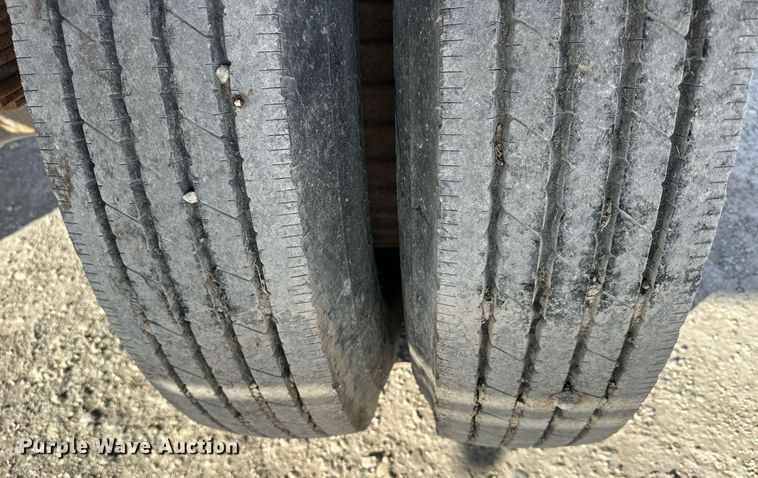 image for item OK9193 1970 International Harvester Loadstar 1600  feed delivery truck