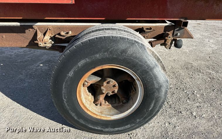 image for item OK9193 1970 International Harvester Loadstar 1600  feed delivery truck