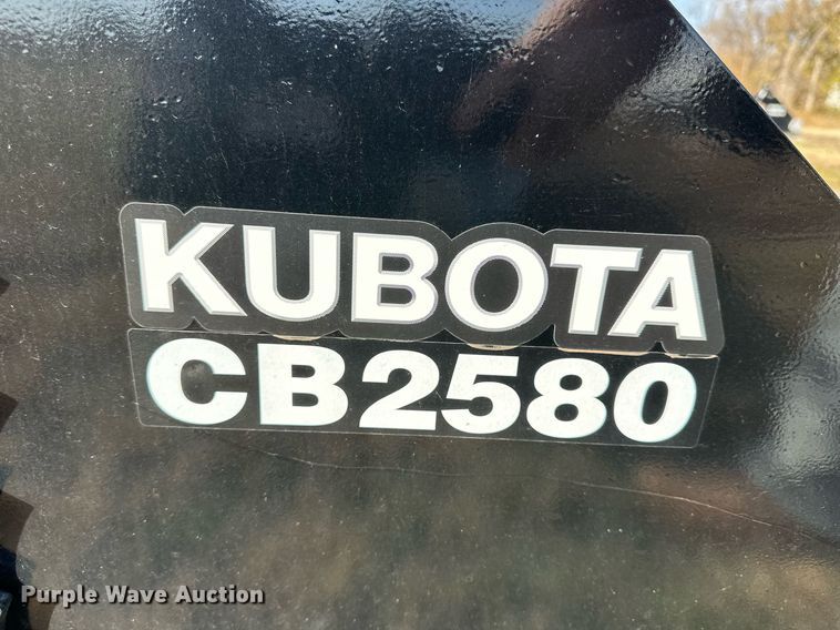 image for item OK9199 Kubota CB2580  skid steer four-in-one bucket