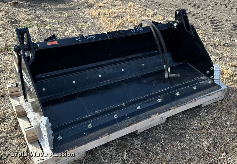 image for item OK9203 Kubota CB2574  skid steer four-in-one bucket