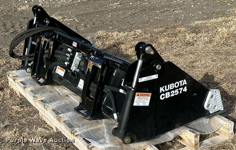 image for item OK9203 Kubota CB2574  skid steer four-in-one bucket