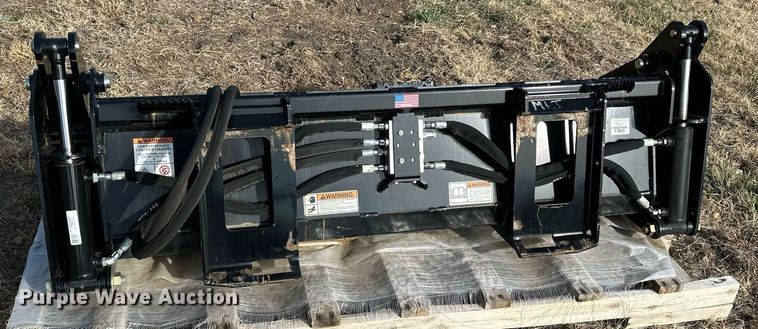 image for item OK9203 Kubota CB2574  skid steer four-in-one bucket