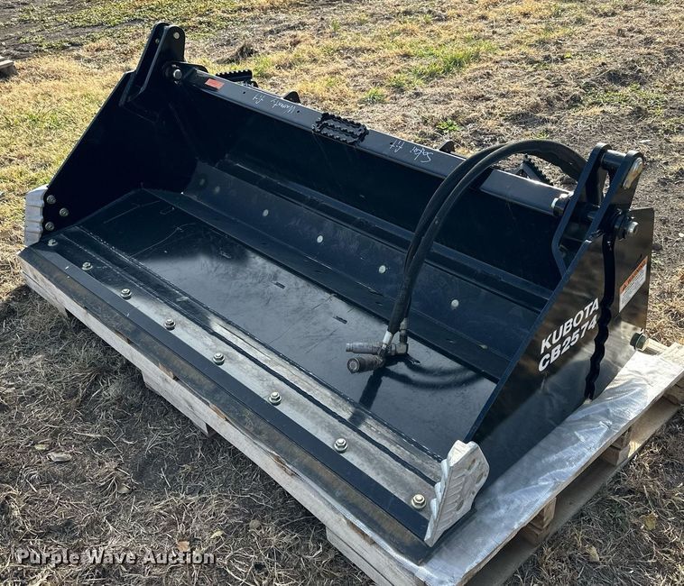image for item OK9203 Kubota CB2574  skid steer four-in-one bucket