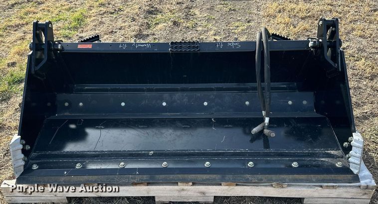 image for item OK9203 Kubota CB2574  skid steer four-in-one bucket