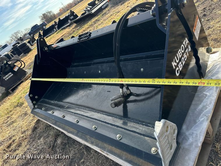 image for item OK9203 Kubota CB2574  skid steer four-in-one bucket