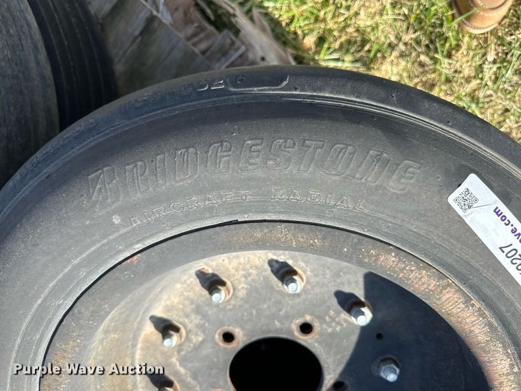 image for item OK9207 (6) 27x7.75R15 tires and wheels