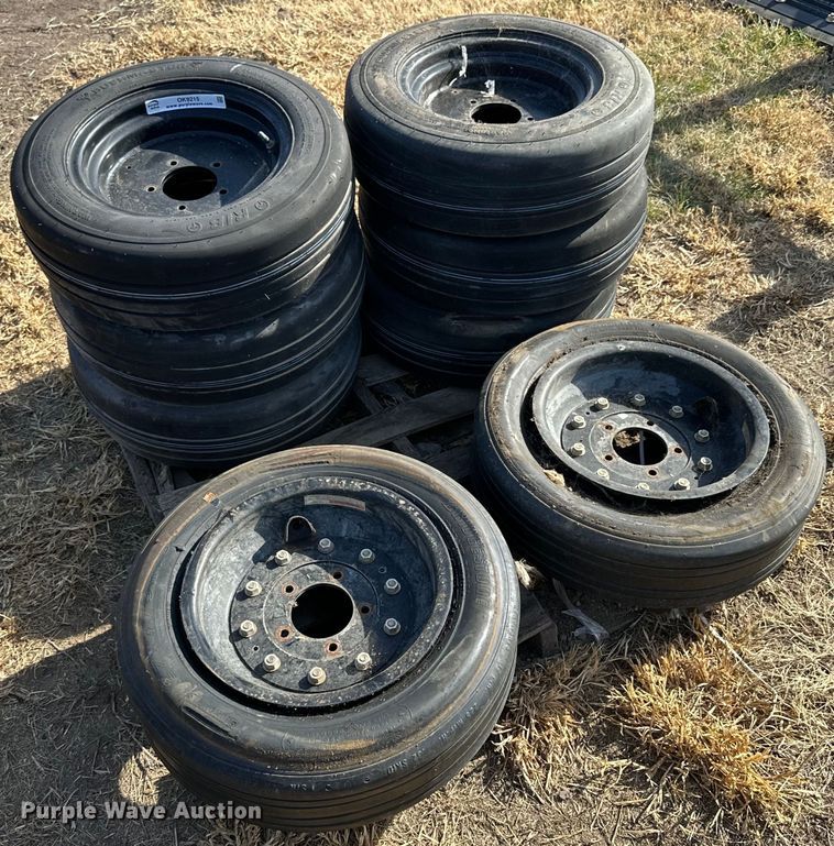 image for item OK9215 (8) tires and wheels