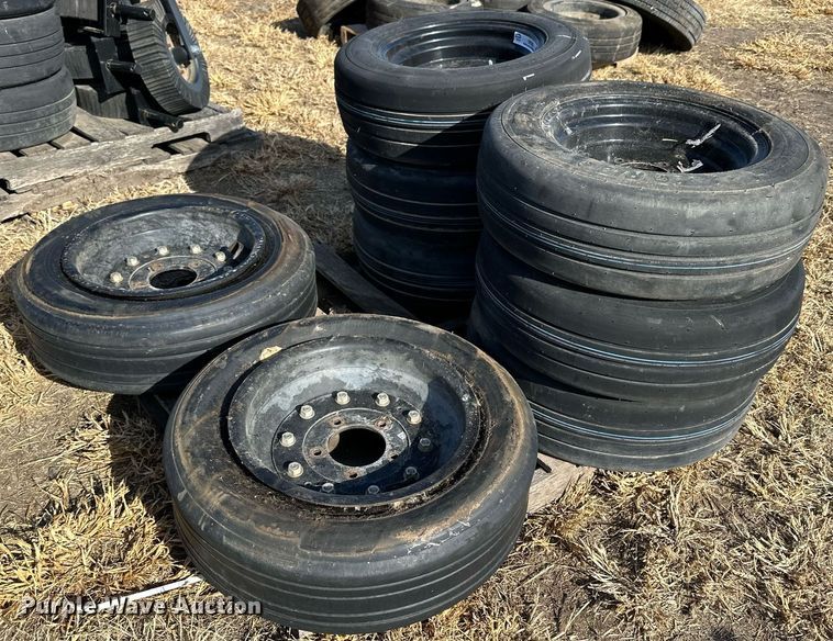 image for item OK9215 (8) tires and wheels