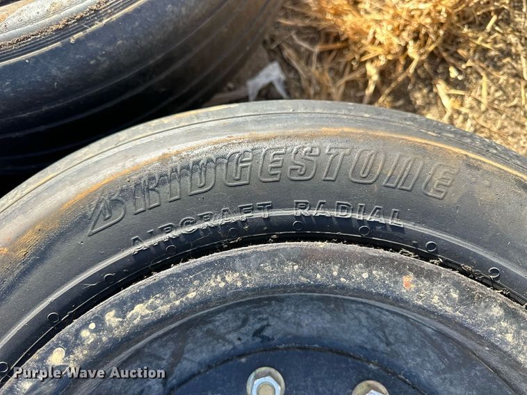 image for item OK9215 (8) tires and wheels