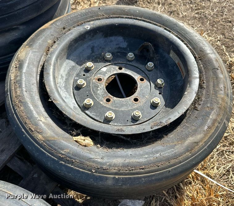 image for item OK9215 (8) tires and wheels