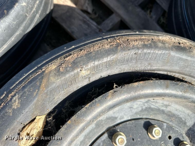 image for item OK9215 (8) tires and wheels