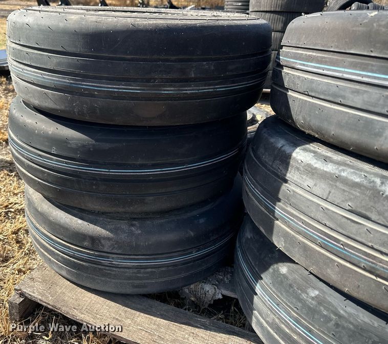 image for item OK9215 (8) tires and wheels