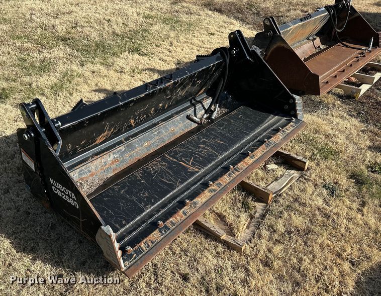 image for item OK9222 Kubota CB2580  skid steer four-in-one bucket