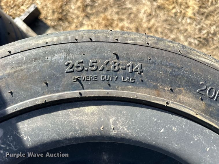 image for item OK9237 (15) tires and wheels