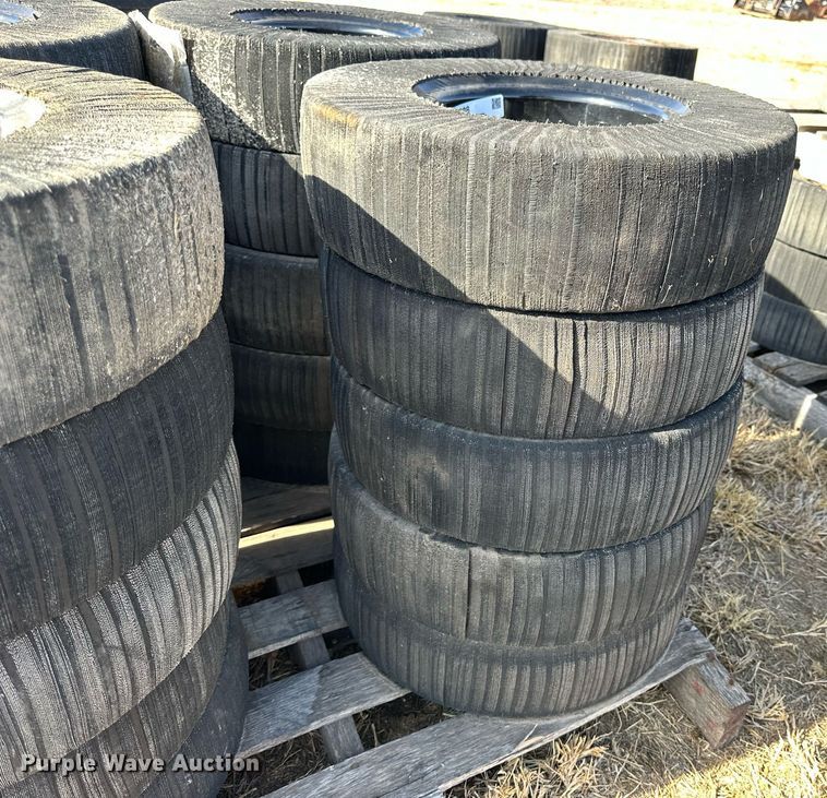 image for item OK9238 (20) rotary mower tires and wheels