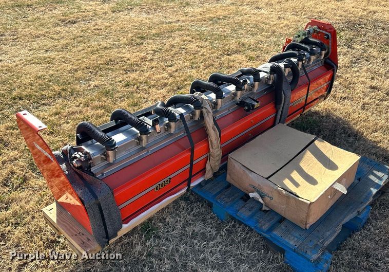 image for item OK9246 Land Pride  800 fertilizer box