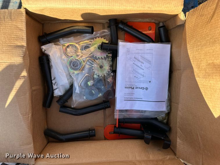 image for item OK9246 Land Pride  800 fertilizer box