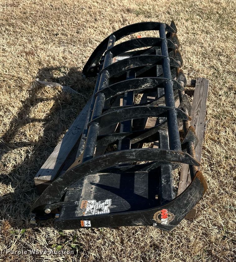 image for item OK9247 Land Pride SGCO660  skid steer grapple