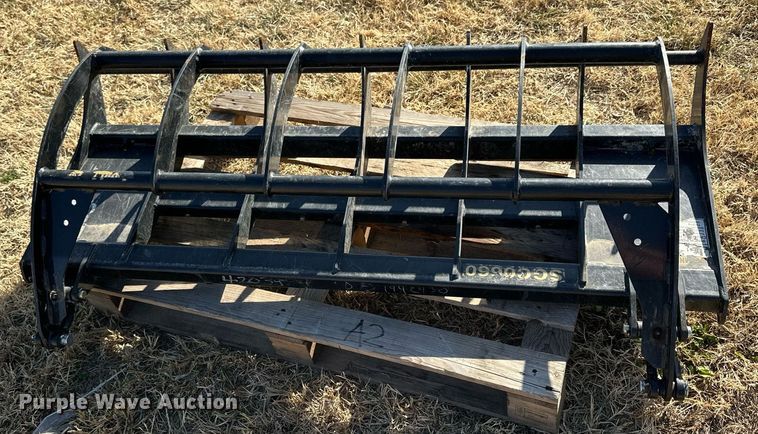 image for item OK9247 Land Pride SGCO660  skid steer grapple