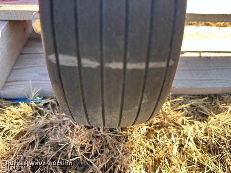 image for item OK9251 Land Pride FDR2584  finish mower