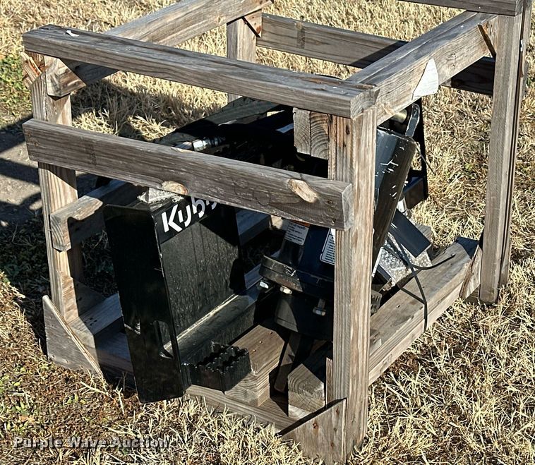 image for item OK9252 Kubota SA35  skid steer auger