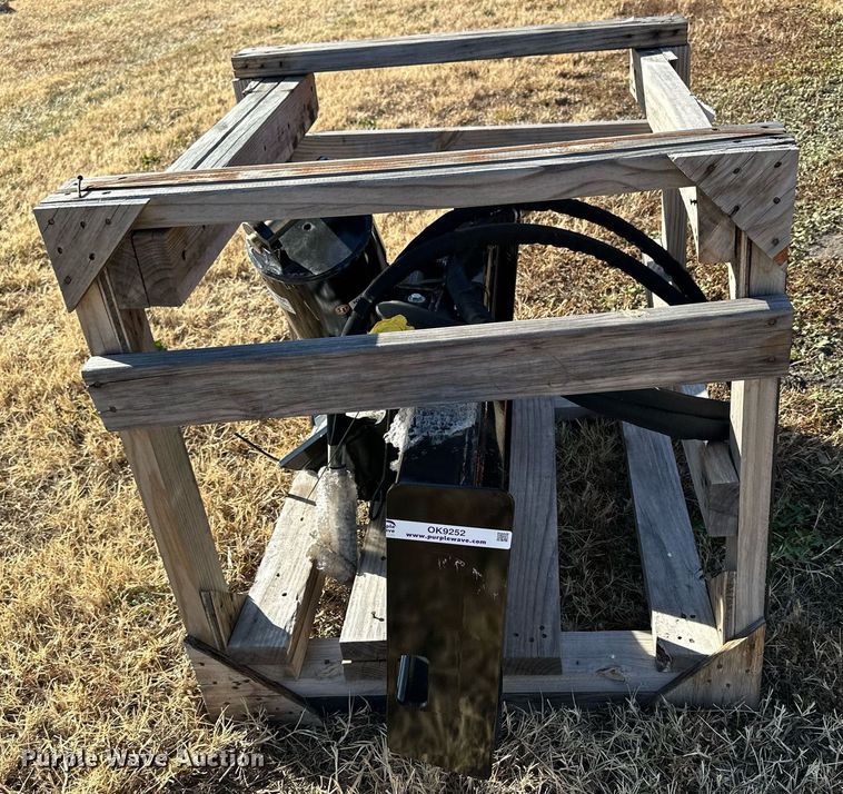 image for item OK9252 Kubota SA35  skid steer auger