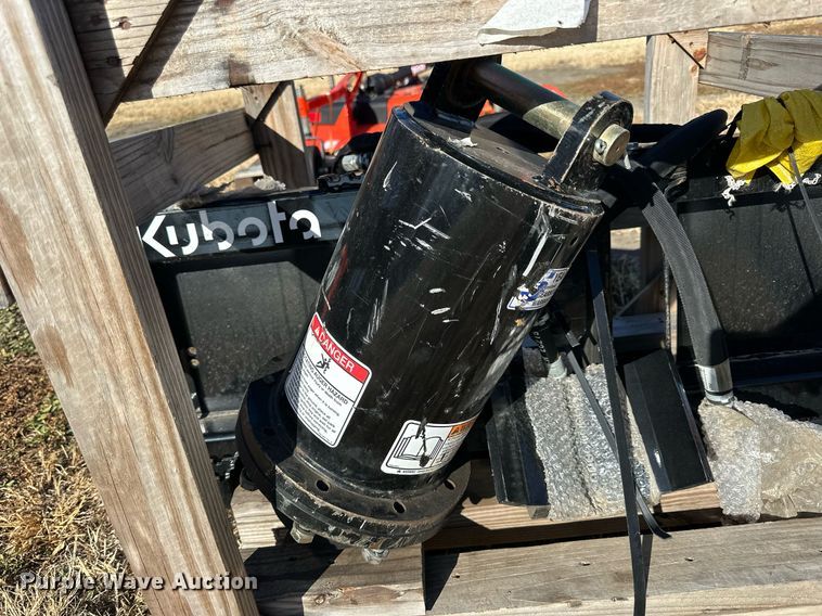 image for item OK9252 Kubota SA35  skid steer auger