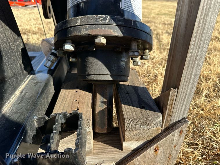 image for item OK9252 Kubota SA35  skid steer auger