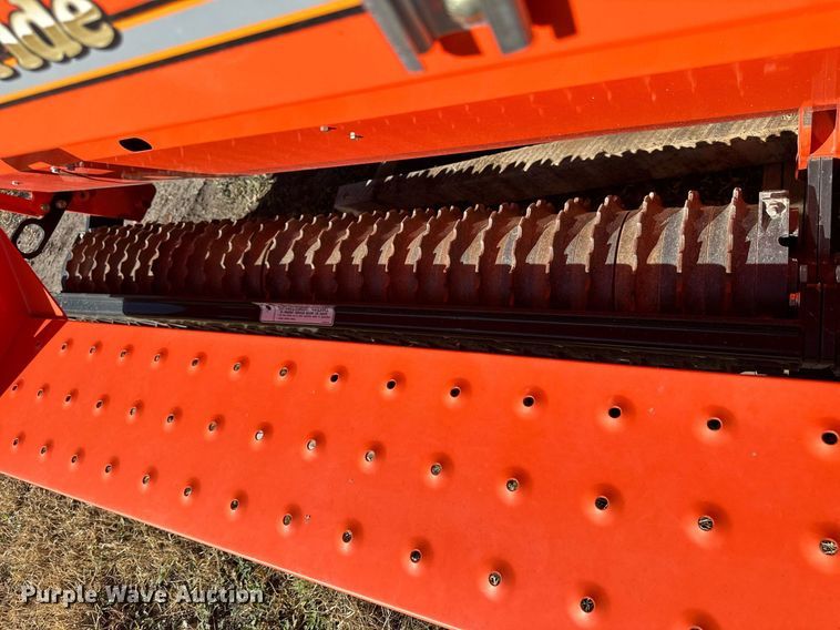 image for item OK9254 Land Pride NTS2611  seeder