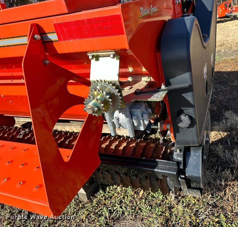 image for item OK9254 Land Pride NTS2611  seeder