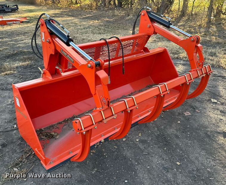 image for item OK9273 Land Pride GBE30108  grapple bucket