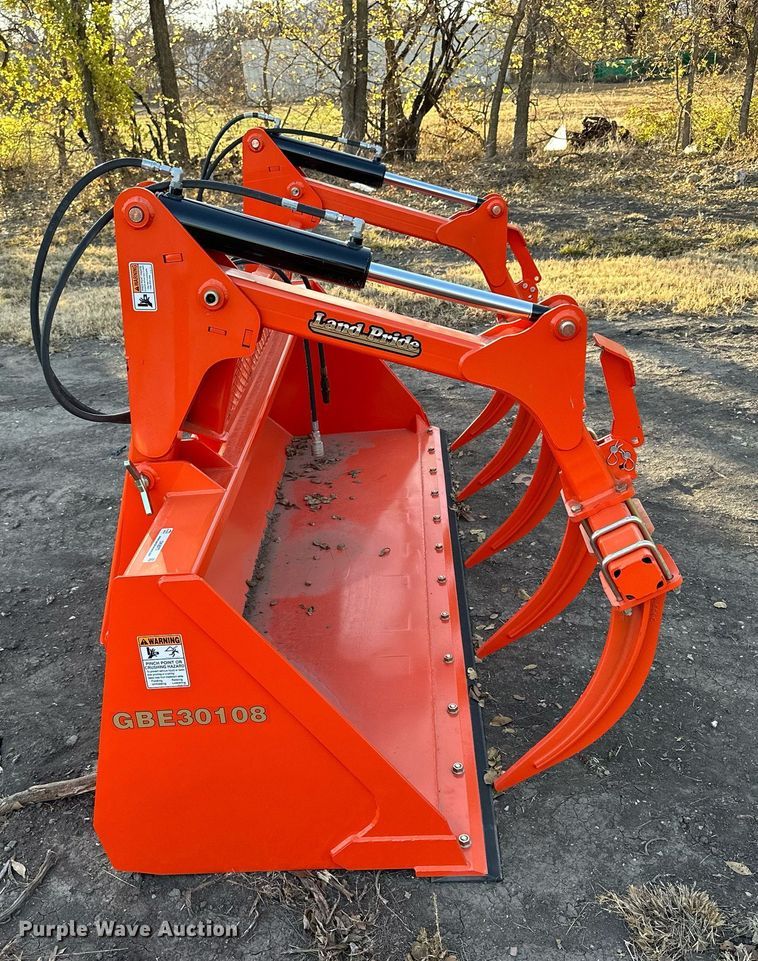 image for item OK9273 Land Pride GBE30108  grapple bucket
