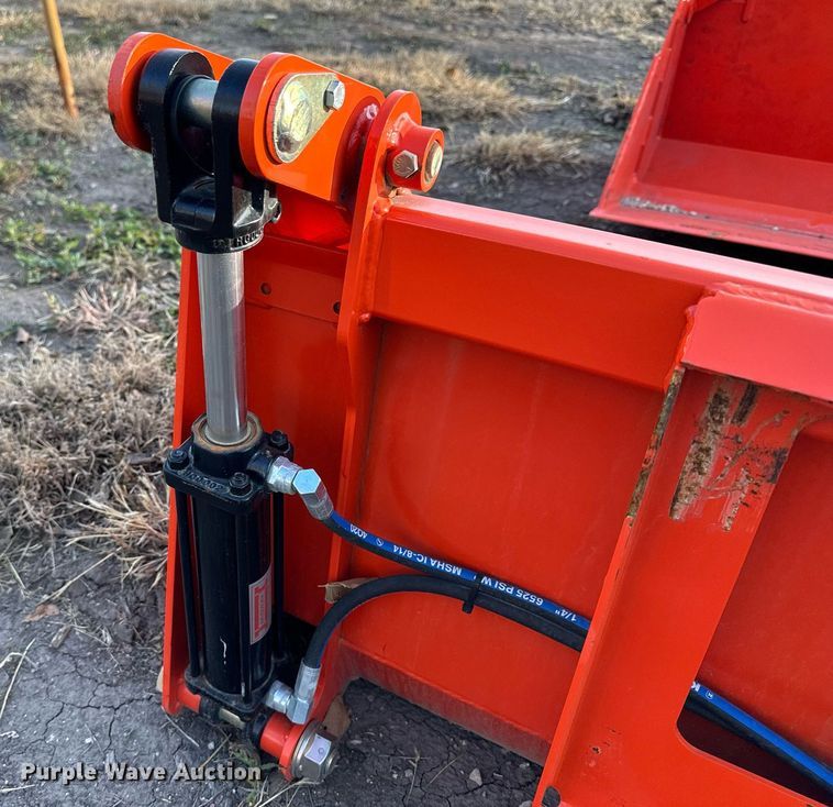 image for item OK9280 Land Pride CB1072  four-in-one skid steer bucket