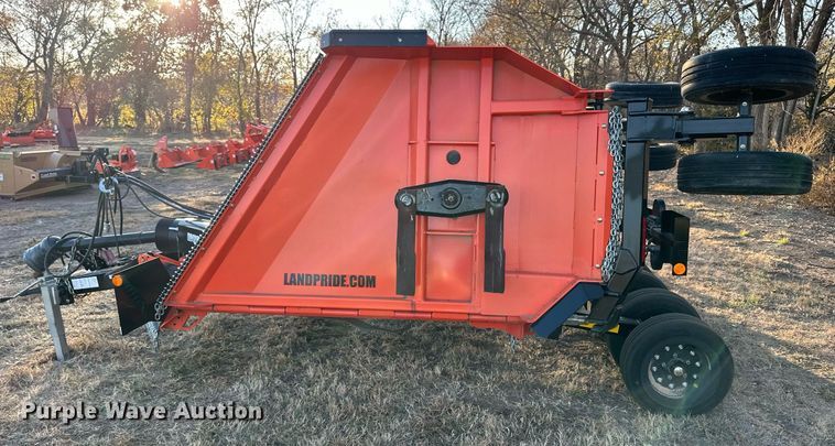 image for item OK9285 Land Pride RC4715  batwing rotary mower