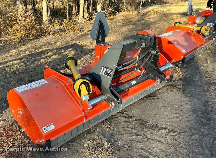 image for item OK9287 2019 Kubota SE5235  flail mower