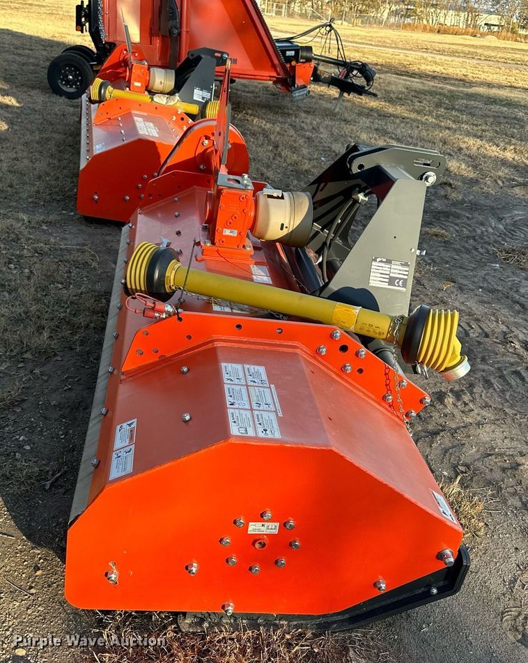 image for item OK9287 2019 Kubota SE5235  flail mower