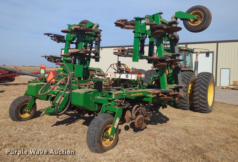 image for item OL9080 John Deere 2510H  NH3 applicator