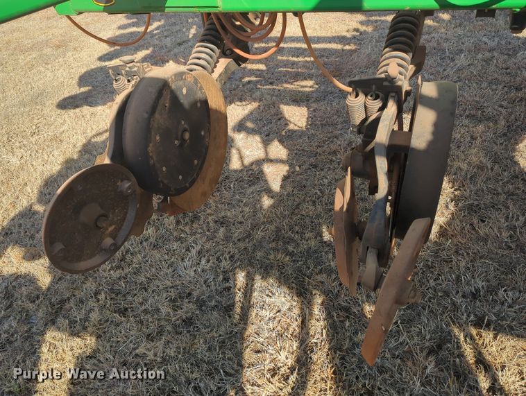 image for item OL9080 John Deere 2510H  NH3 applicator