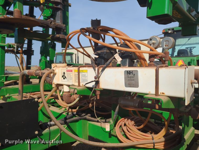 image for item OL9080 John Deere 2510H  NH3 applicator