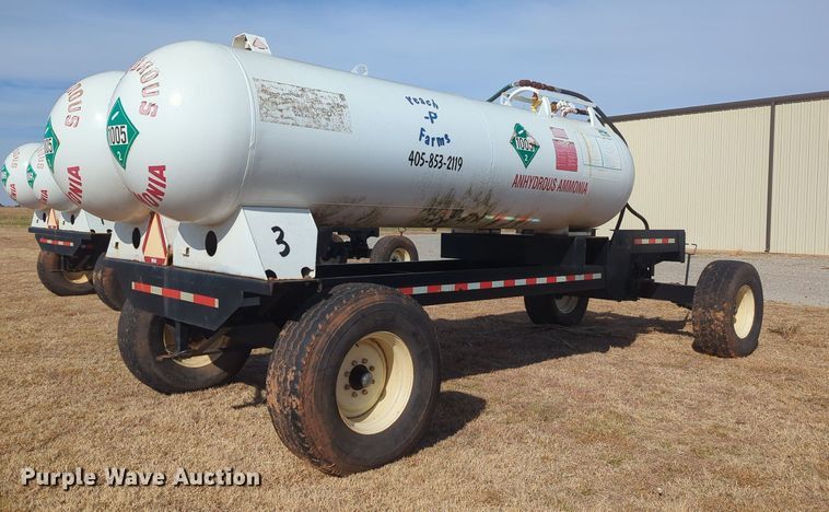 image for item OL9082 Behnke  anhydrous trailer
