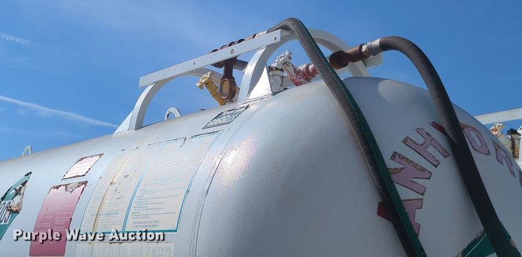 image for item OL9082 Behnke  anhydrous trailer