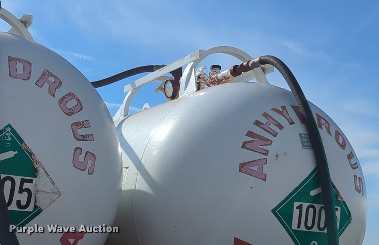 image for item OL9082 Behnke  anhydrous trailer