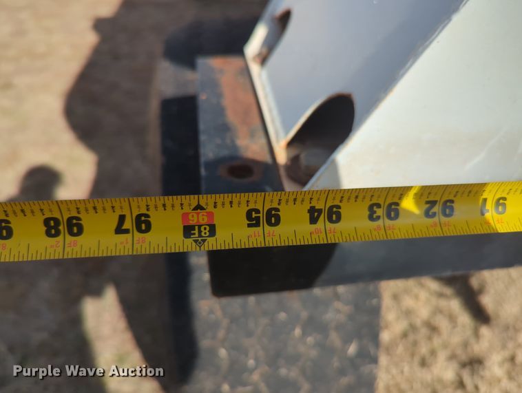 image for item OL9082 Behnke  anhydrous trailer