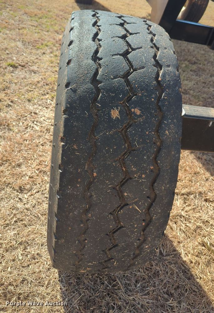 image for item OL9082 Behnke  anhydrous trailer