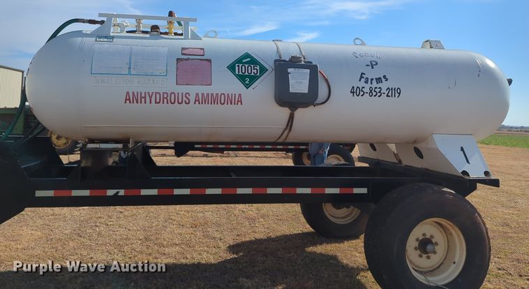 image for item OL9083 Behnke  anhydrous trailer