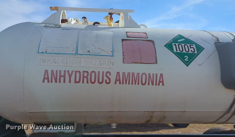 image for item OL9084 Behnke  anhydrous trailer