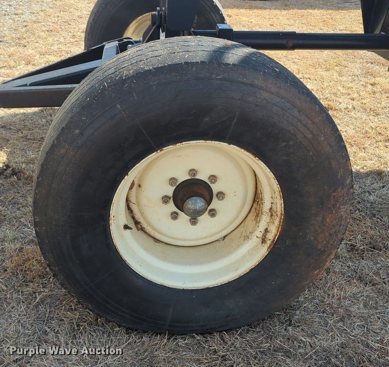 image for item OL9084 Behnke  anhydrous trailer