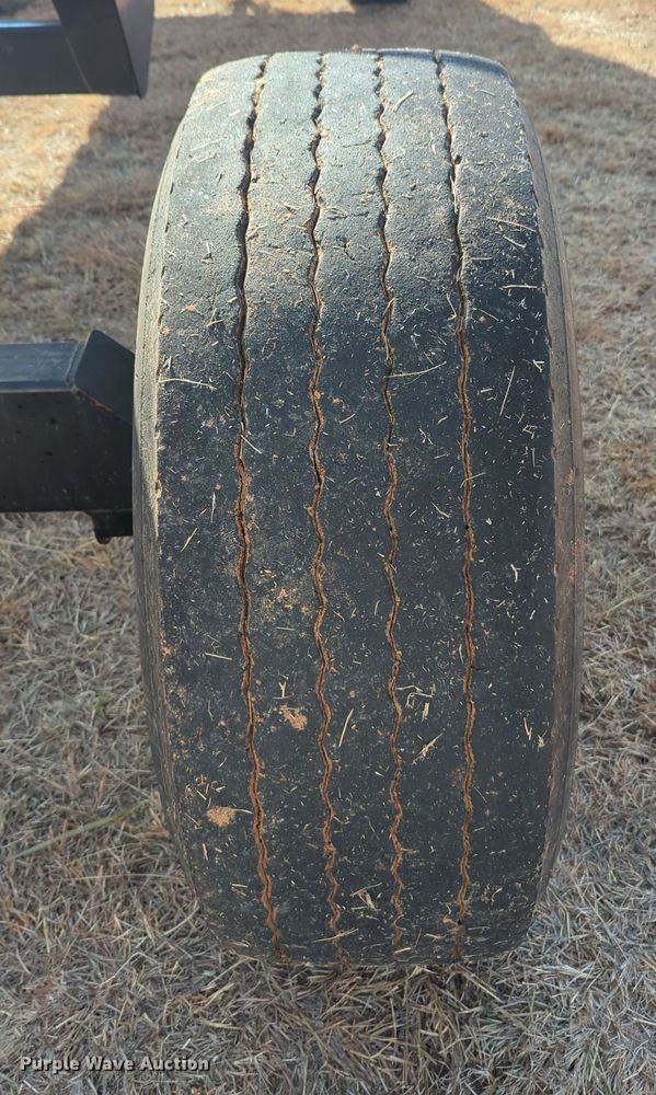 image for item OL9084 Behnke  anhydrous trailer