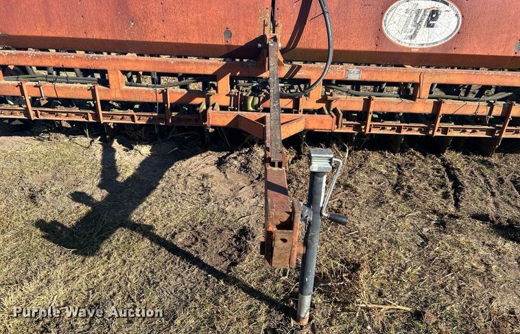 image for item OM9190 Tye 304-4520  grain drill