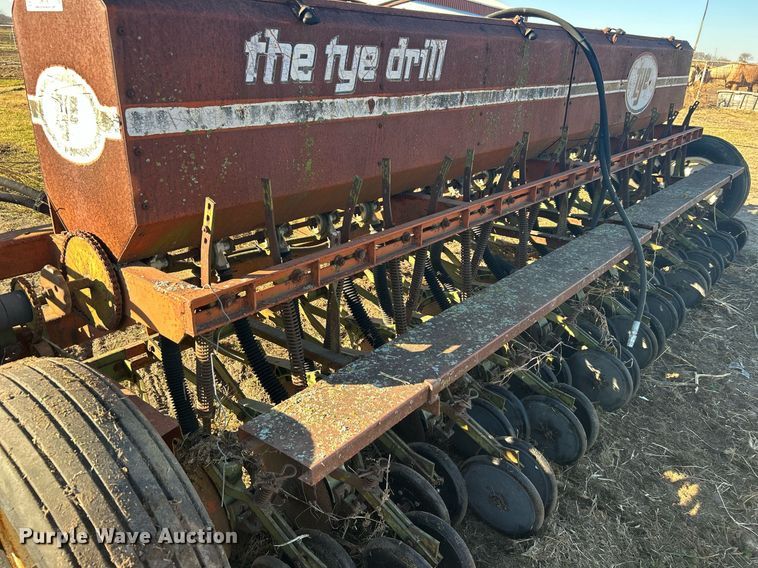 image for item OM9190 Tye 304-4520  grain drill